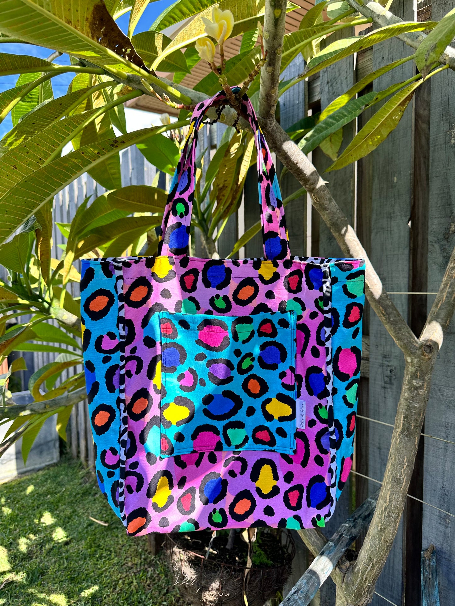 Ruffled Tote Bag Sewing Pattern