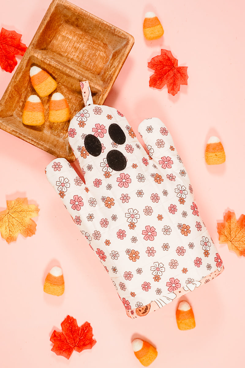 Ghost Oven Mitt Sewing Pattern