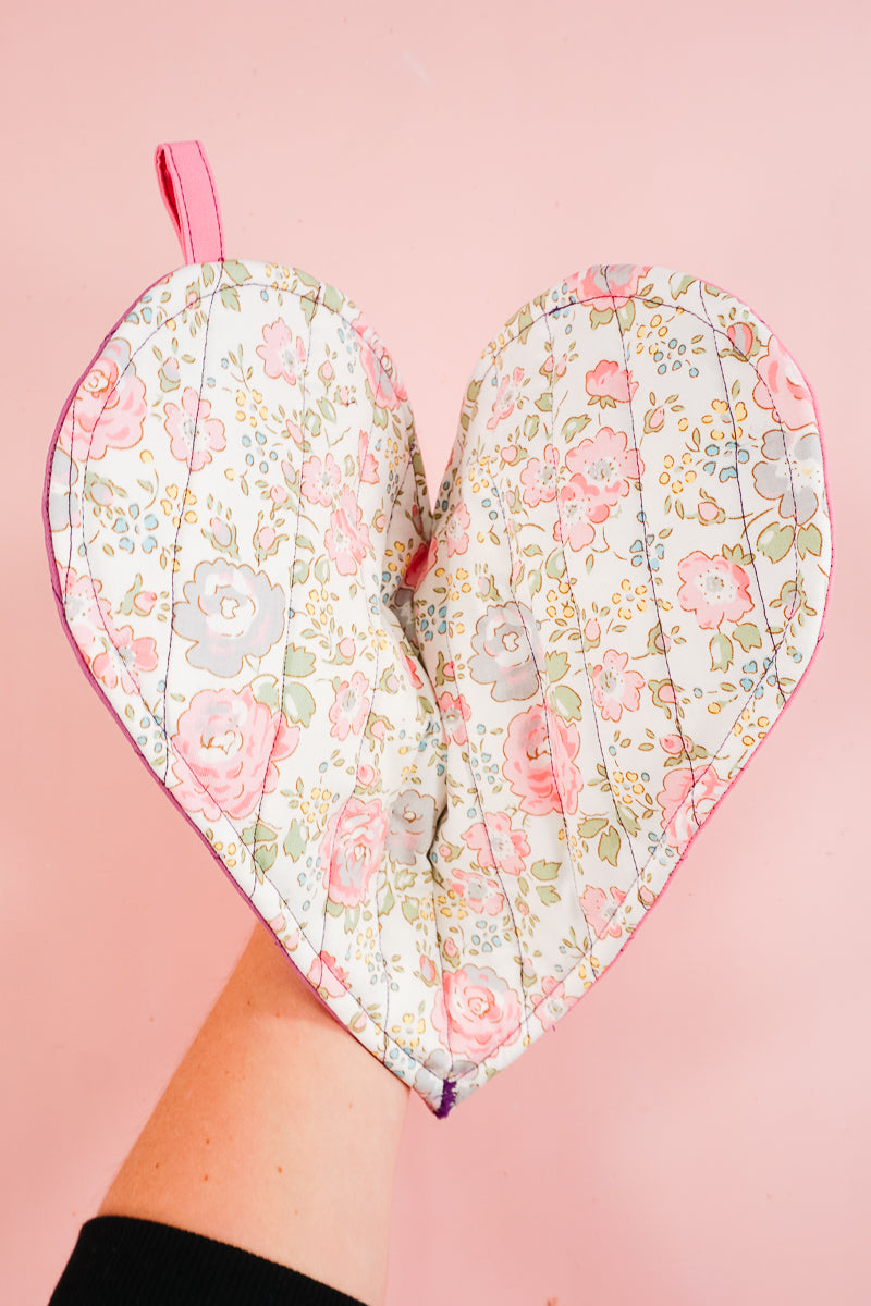 Heart Oven Mitt Sewing Pattern