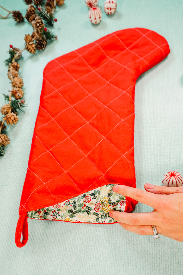 Quilted Christmas Stocking Pattern and Tutorial