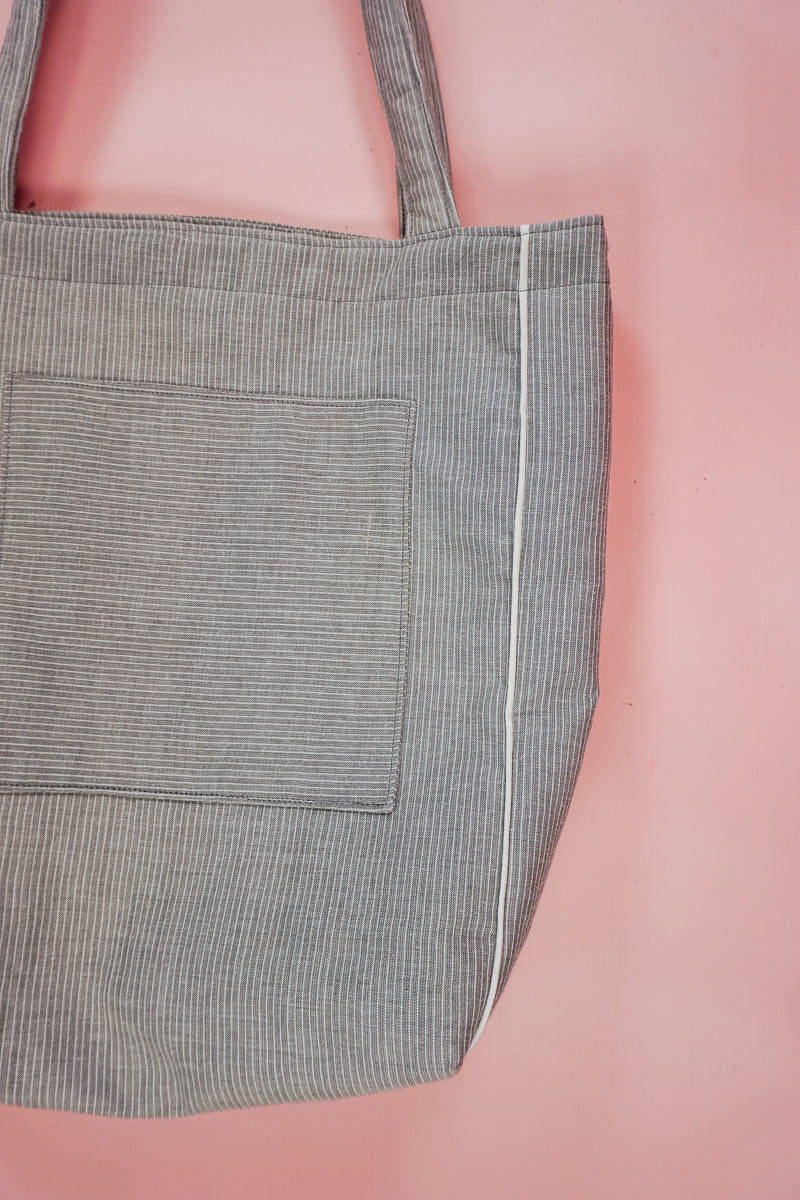 Ruffled Tote Bag Sewing Pattern