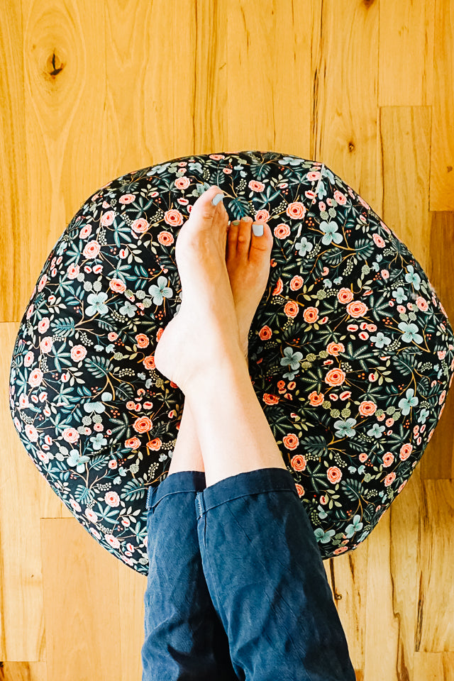 Floor Pouf Sewing Pattern and Tutorial