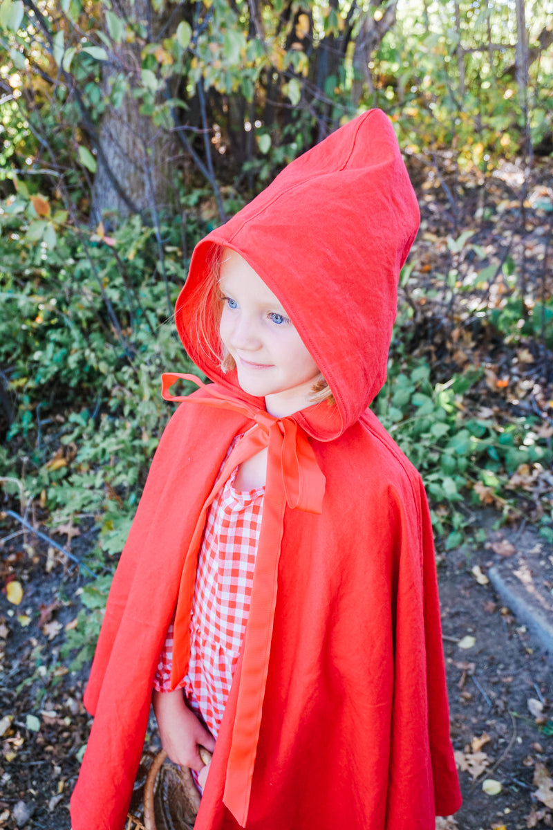 Cloak Sewing Pattern and Tutorial