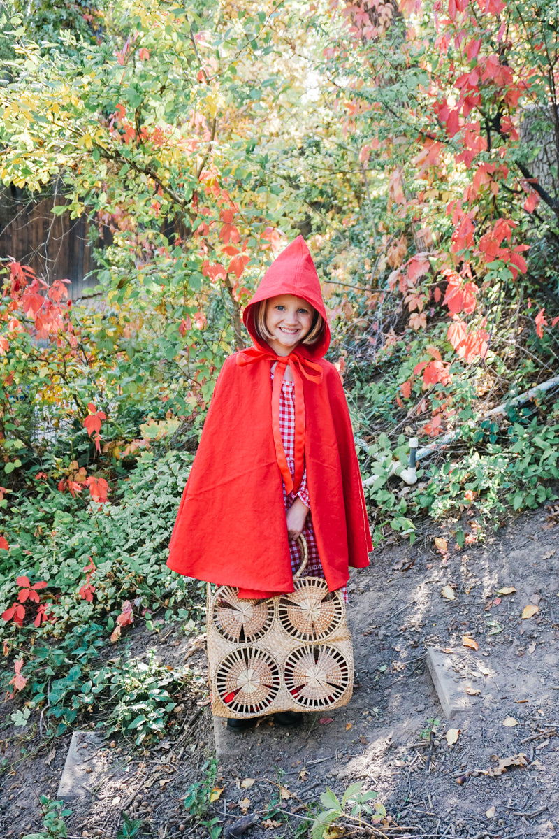 Cloak Sewing Pattern and Tutorial