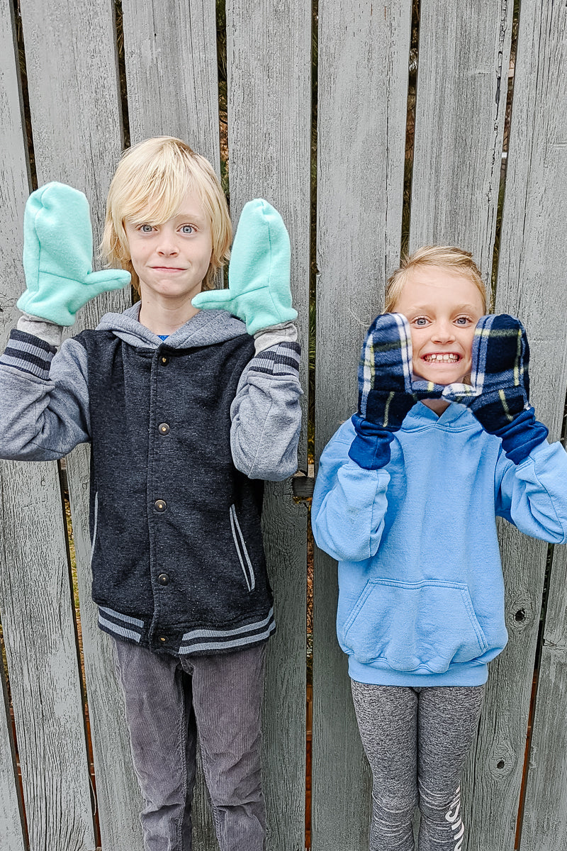 Fleece Mittens Sewing Pattern and Tutorial