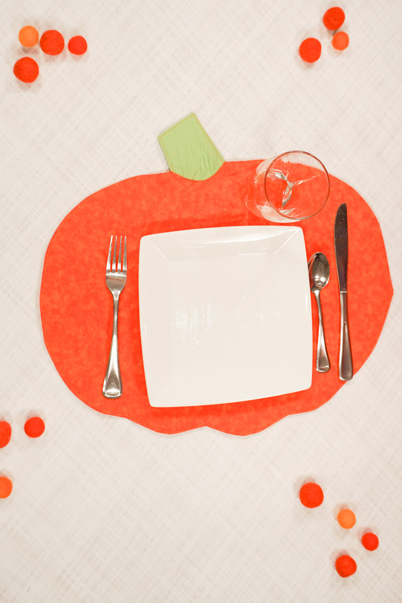 Pumpkin Placemat Sewing Pattern and Tutorial