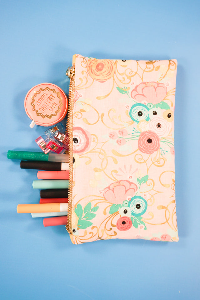 Zipper Pouch Pattern and Tutorial